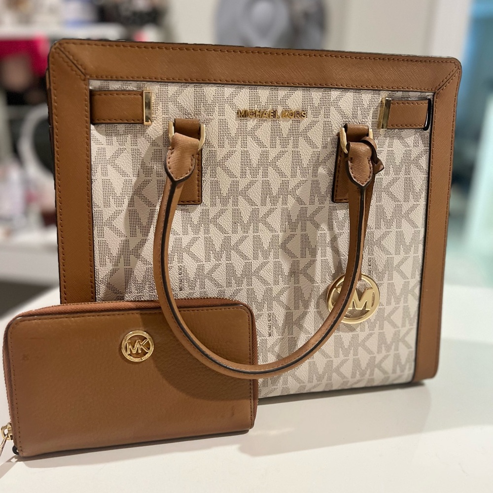Michael Kors bag and wallet combo